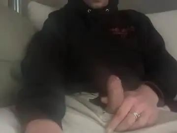 Gay sex chat with darlisto609 - camgaychat.com - Britain