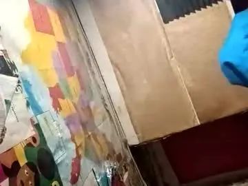 Gay sex chat with donkoddo223 - camgaychat.com - Britain