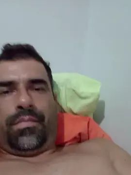 Gay sex chat with oliveira229 - camgaychat.com - Portugal