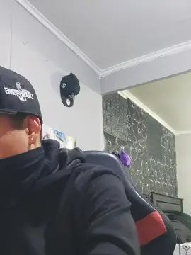 Gay sex chat with babybandito19 - camgaychat.com - Spain