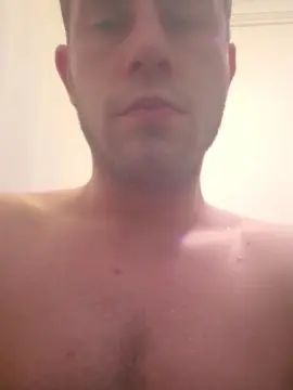 Gay sex chat with brazilian_uncut - camgaychat.com - Brazil - Portugal