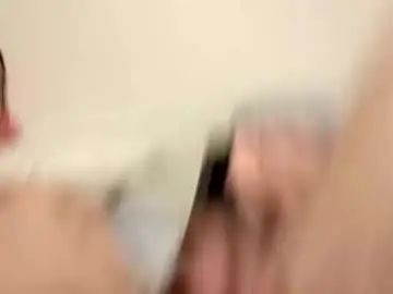 Gay sex chat with pikalope - camgaychat.com - Britain