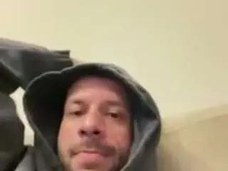 Gay sex chat with minchopet222 - camgaychat.com