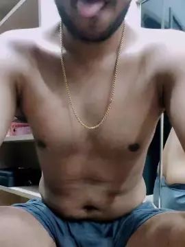 Gay sex chat with younglolaa - camgaychat.com - Britain