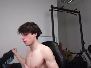 Gay sex chat with daniel_shawn - camgaychat.com - Britain