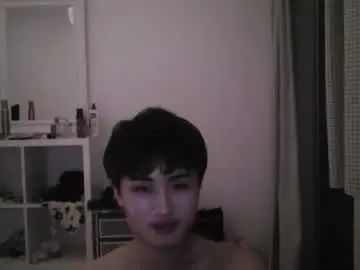 Gay sex chat with bitchie_bitch - camgaychat.com - Britain