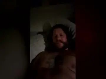 Gay sex chat with destructchin - camgaychat.com - Britain