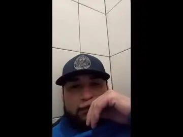 Gay sex chat with jesusmiranda20059 - camgaychat.com - Britain