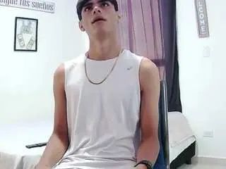 Gay sex chat with harry24saber - camgaychat.com