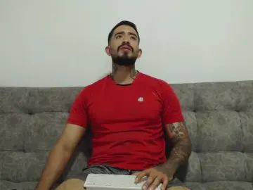 Gay sex chat with MalikBlack - camgaychat.com - Britain