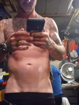 Gay sex chat with yourrelief - camgaychat.com - Britain