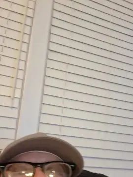 Gay sex chat with Planetcafe1973 - camgaychat.com - Portugal