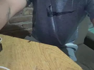 Gay sex chat with hetero476 - camgaychat.com - Spain