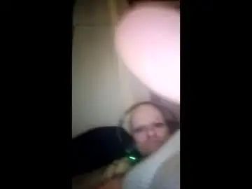 Gay sex chat with iainmcgovern82 - camgaychat.com - Britain