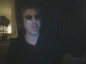 Gay sex chat with thomaspsg - camgaychat.com - Britain