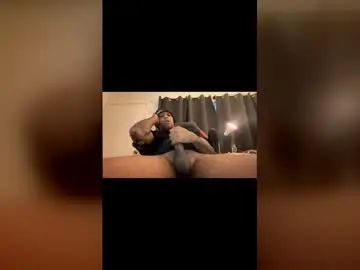 Gay sex chat with ajt13544 - camgaychat.com - Britain