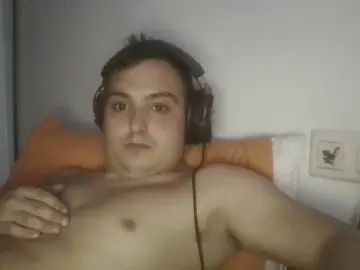 Gay sex chat with samiguaapi - camgaychat.com - Spain