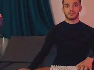 Gay sex chat with dominicvalente - camgaychat.com