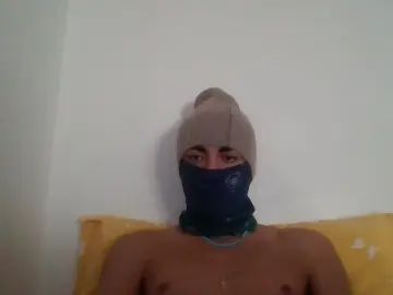 Gay sex chat with alesCavalieri02 - camgaychat.com - Italy