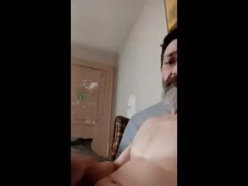 Gay sex chat with 13finallyfree13 - camgaychat.com - Britain