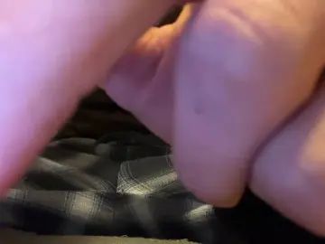 Gay sex chat with hornyteen77 - camgaychat.com - Britain