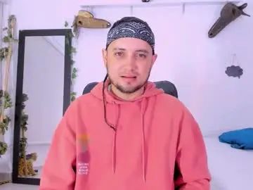 Gay sex chat with shadow_storm_ - camgaychat.com - Britain