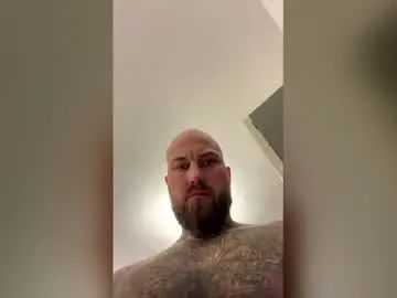 Gay sex chat with pino151177 - camgaychat.com - Britain