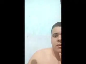 Gay sex chat with wellygomesds - camgaychat.com - Britain