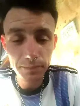 Gay sex chat with Elbroxxx - camgaychat.com