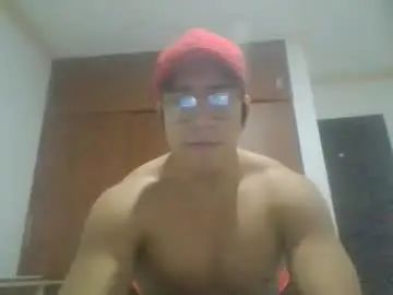 Gay sex chat with gb_2 - camgaychat.com - Britain