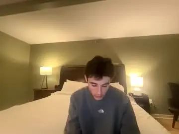 Gay sex chat with jaylovestokens - camgaychat.com - Britain