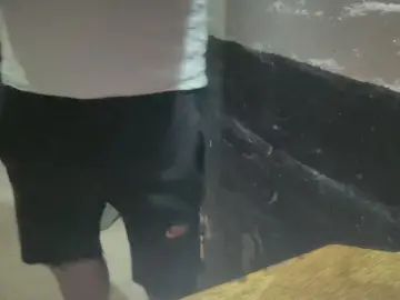 Gay sex chat with SOYNUEVODARO - camgaychat.com - Spain