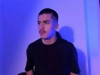 Gay sex chat with nathanbaker - camgaychat.com