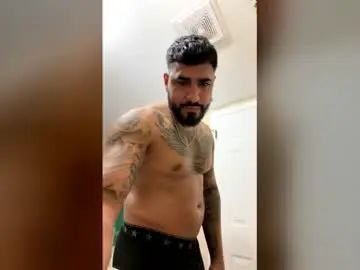 Gay sex chat with luxurylakeland360 - camgaychat.com - Britain