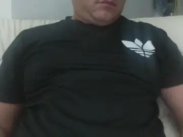 Gay sex chat with Zeusmasterhorny - camgaychat.com - Britain