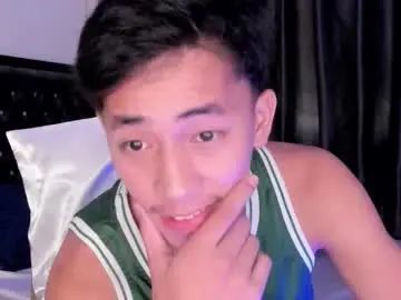 Gay sex chat with manofyour_lustxx - camgaychat.com - Britain