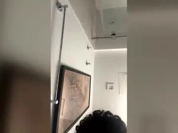 Gay sex chat with musa667585 - camgaychat.com - Britain