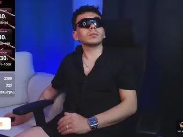 Gay sex chat with jey_saint - camgaychat.com - Spain