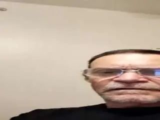 Gay sex chat with reelmusic - camgaychat.com