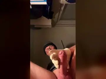 Gay sex chat with mojtimoreduboko - camgaychat.com - Britain