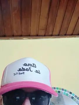 Gay sex chat with Leo1991_ - camgaychat.com - Britain