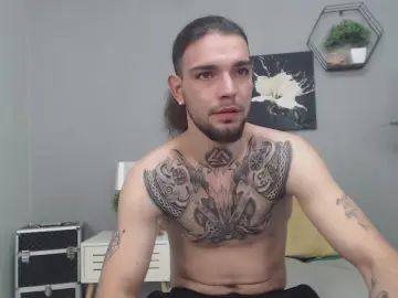 Gay sex chat with KaneHunter - camgaychat.com - Britain