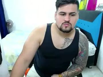 Gay sex chat with damianveryhot2 - camgaychat.com - Britain