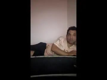 Gay sex chat with eze_beso - camgaychat.com - Spain