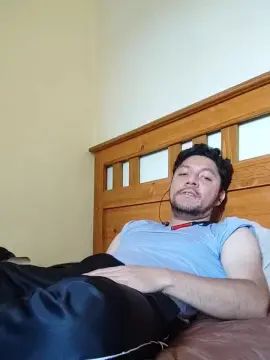 Gay sex chat with raxomx - camgaychat.com - Britain