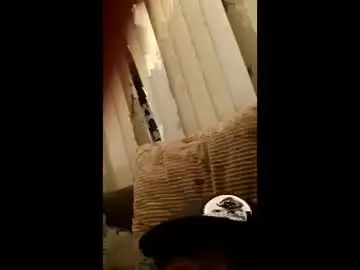 Gay sex chat with angelson1337 - camgaychat.com - Britain