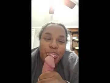 Gay sex chat with loveschocolate77 - camgaychat.com - Britain