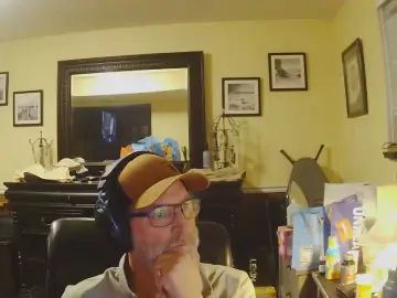 Gay sex chat with Rivergg7669 - camgaychat.com - Britain