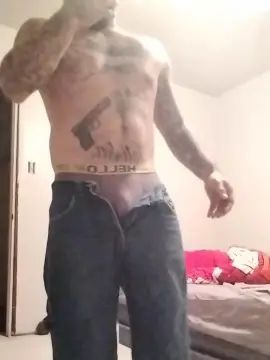 Gay sex chat with Tattoo5054 - camgaychat.com - Britain