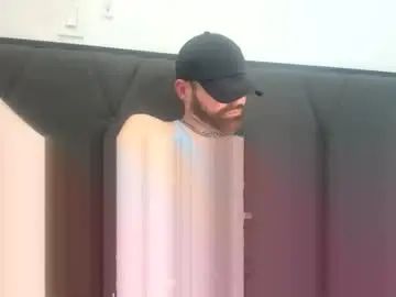 Gay sex chat with christian120765 - camgaychat.com - Britain